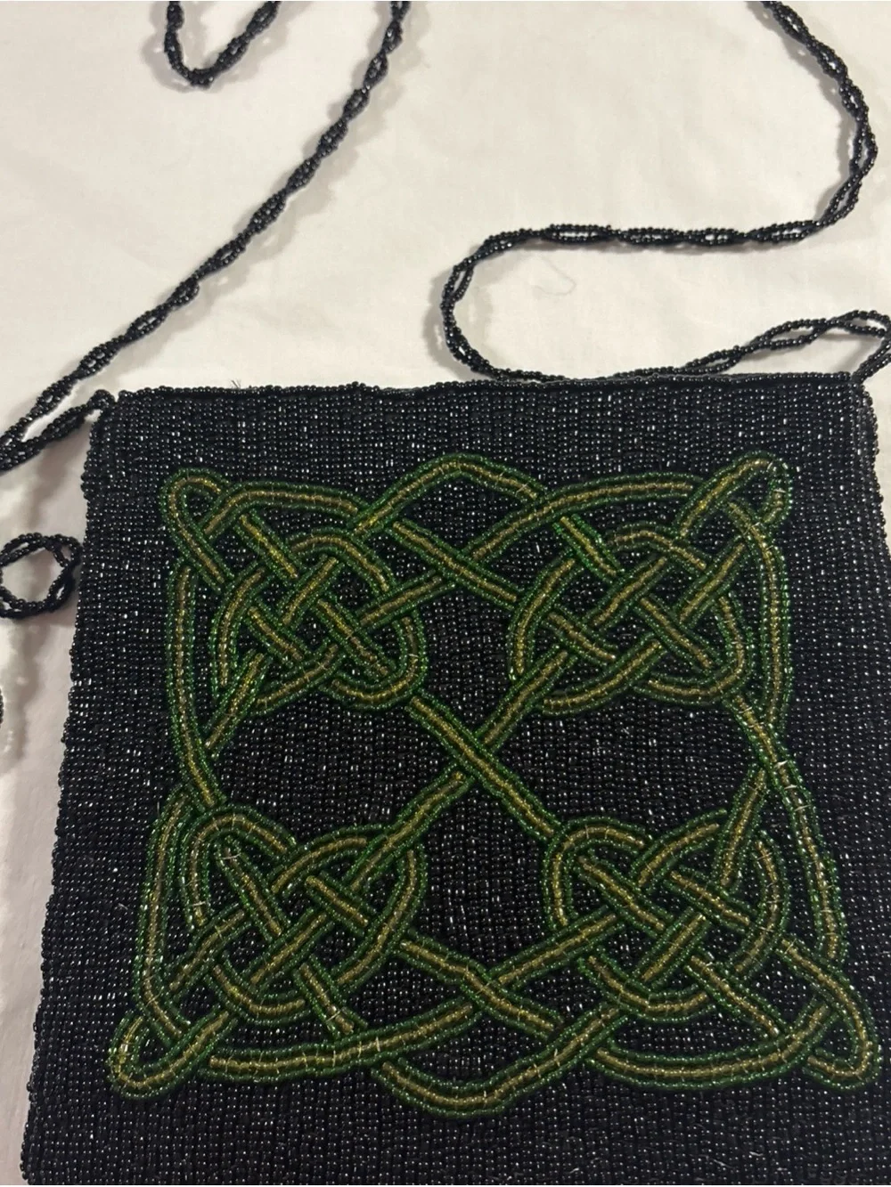 VTG Celtic Knot Purse 🍀 handmade Black Beaded with Green Celtic Knot Detail